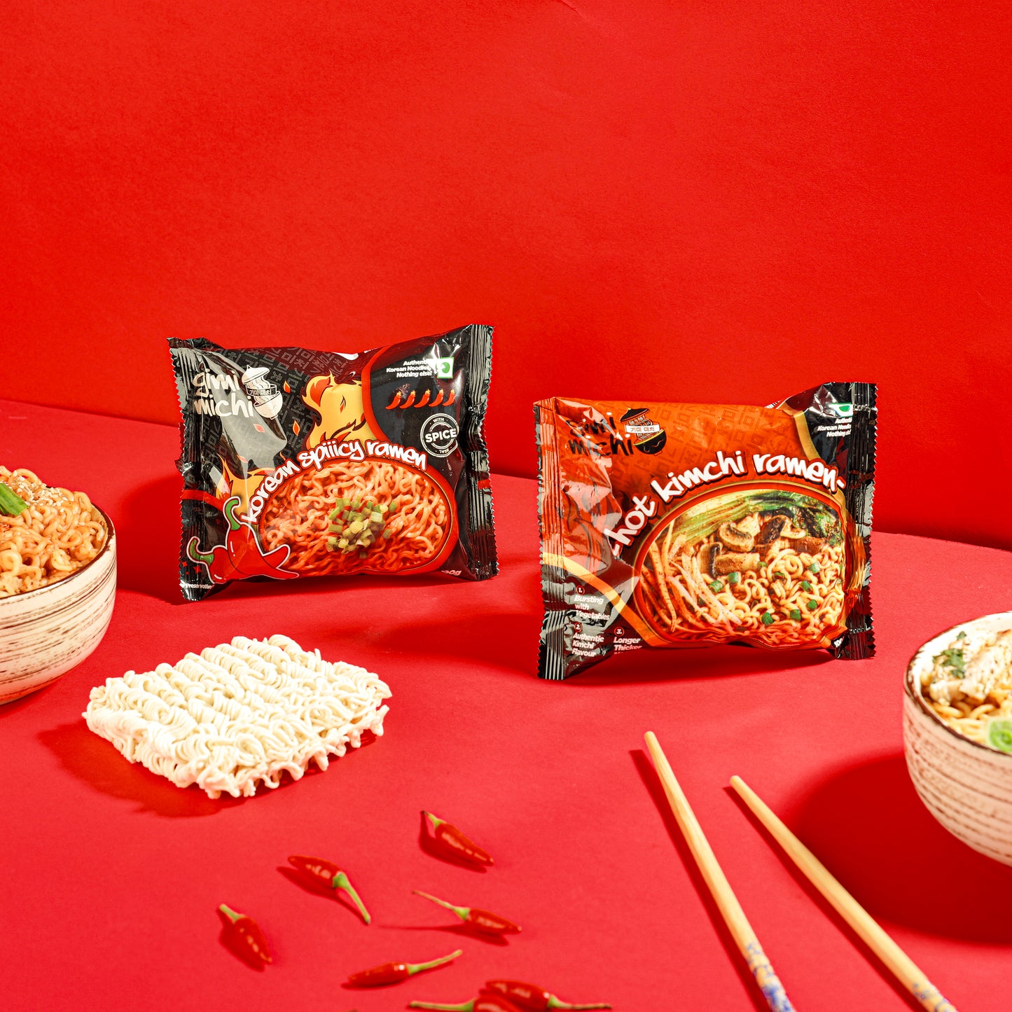 Gimi Michi Korean Kimchi & Fire Twin Duo Box - 2 Kimchi + 2 Spiiicy Korean Ramen - 4 x 100 grams